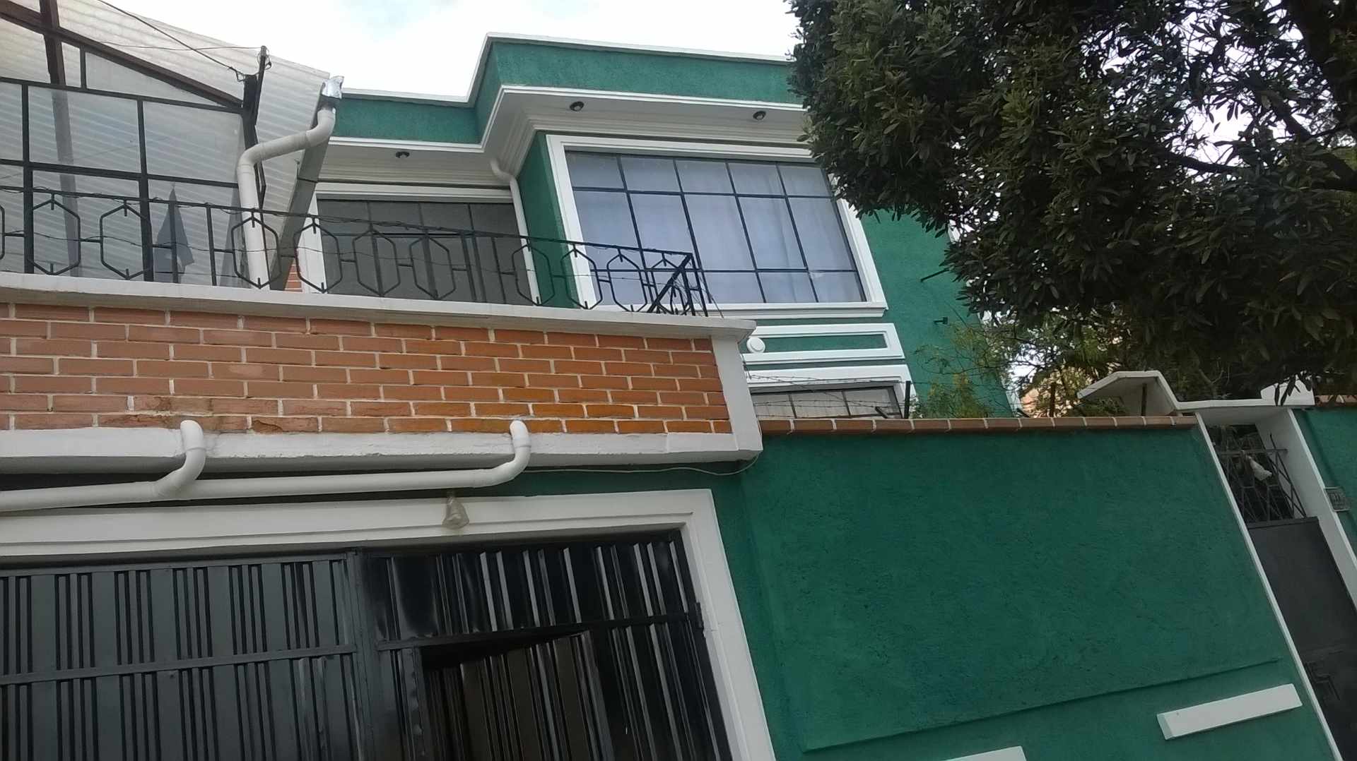 Casa en Villa Fatima en La Paz 5 dormitorios 2 baños 2 parqueos Foto 1