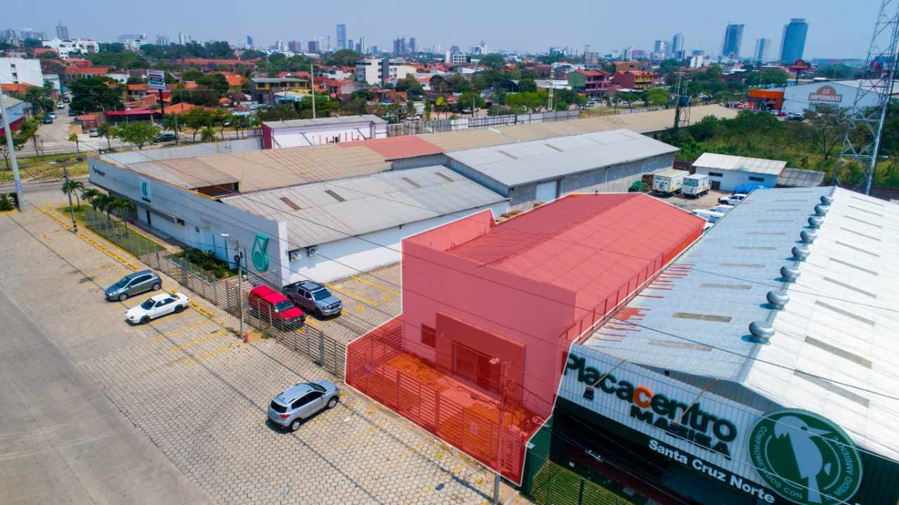 Galpón en AlquilerPROPIEDAD COMERCIAL EN ALQUILER 4TO ANILLO Y RADIAL 27 Foto 1