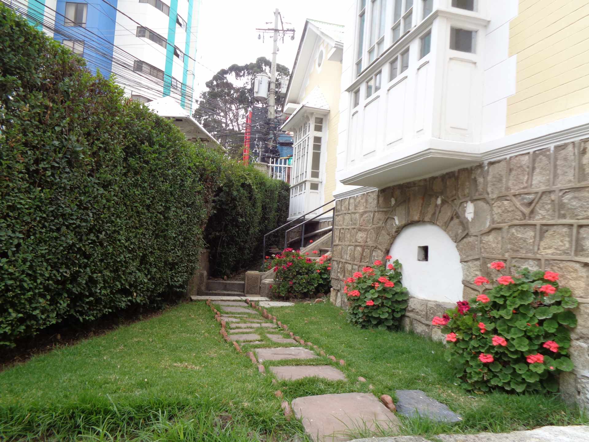 Casa en Sopocachi en La Paz 4 dormitorios 6 baños 4 parqueos Foto 16