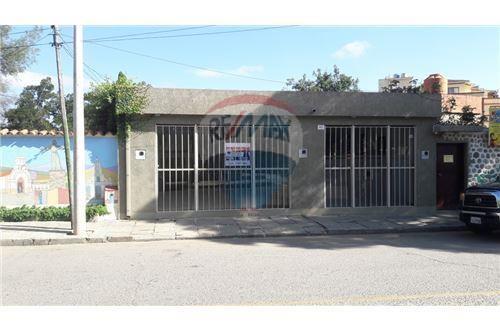 Local comercial en El Molino en Tarija    Foto 1