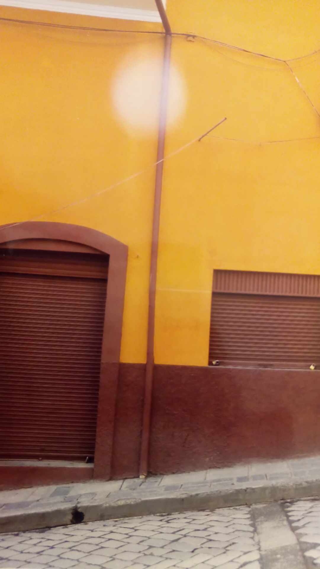 Casa en VentaCalle Sagarnaga # 327 1 dormitorios 1 baños  Foto 1