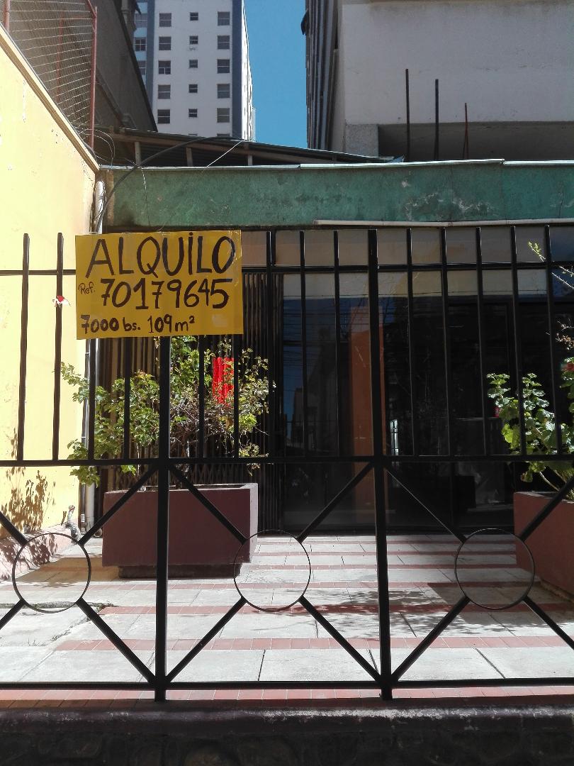 Local comercial en AlquilerCALLE FERNANDO GUACHALLA EDIFICIO FERNANDO GUACHALLA ENTRE SANCHEZ LIMA Y 20 DE OCTUBRE   1 baños  Foto 5