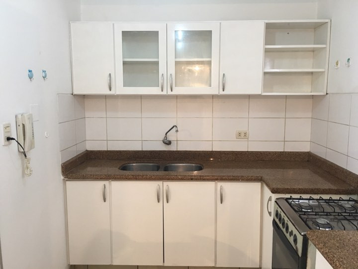 Departamento Condominio LAS PALMAS 4to anillo Piraí

 Foto 5