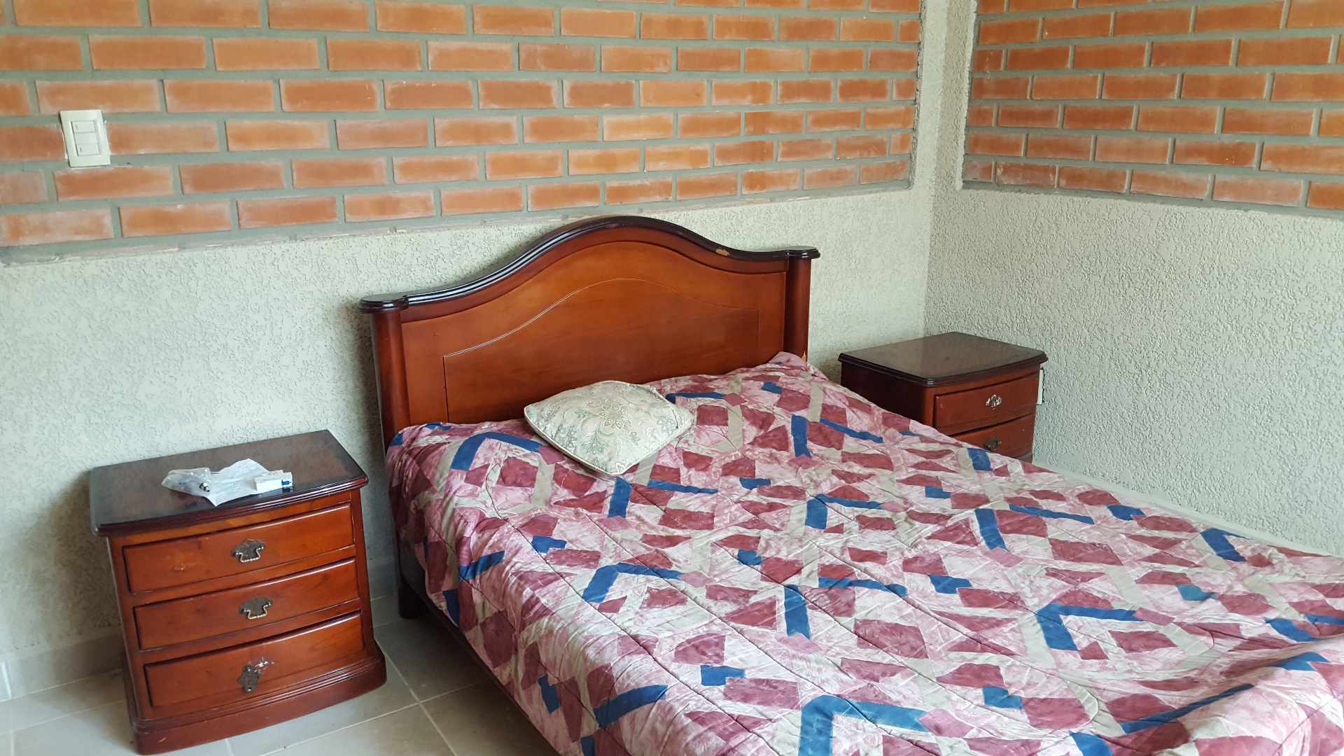 Casa en Tomatitas en Tarija 4 dormitorios 3 baños 6 parqueos Foto 31