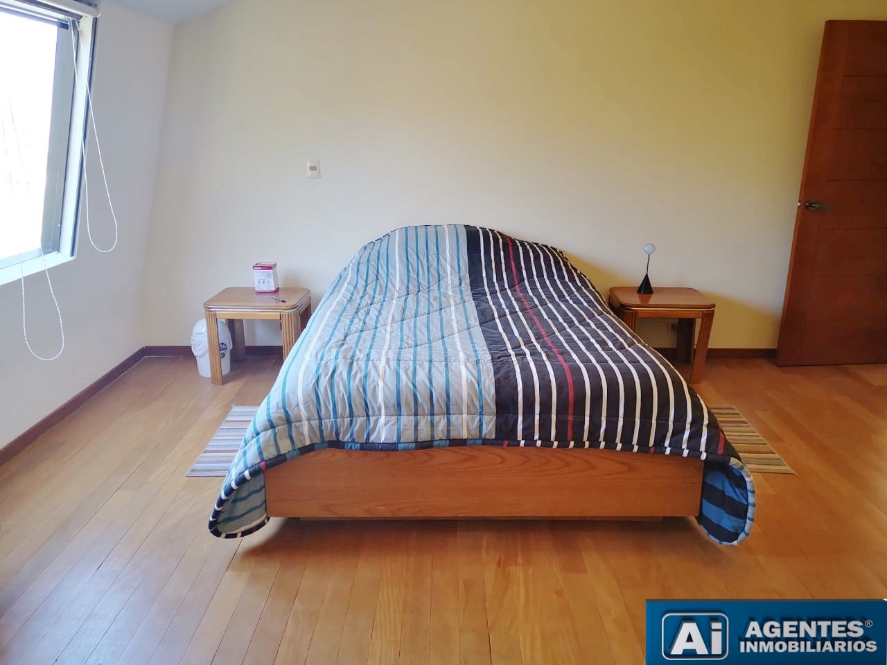 Departamento en Achumani en La Paz 3 dormitorios 4 baños 2 parqueos Foto 14