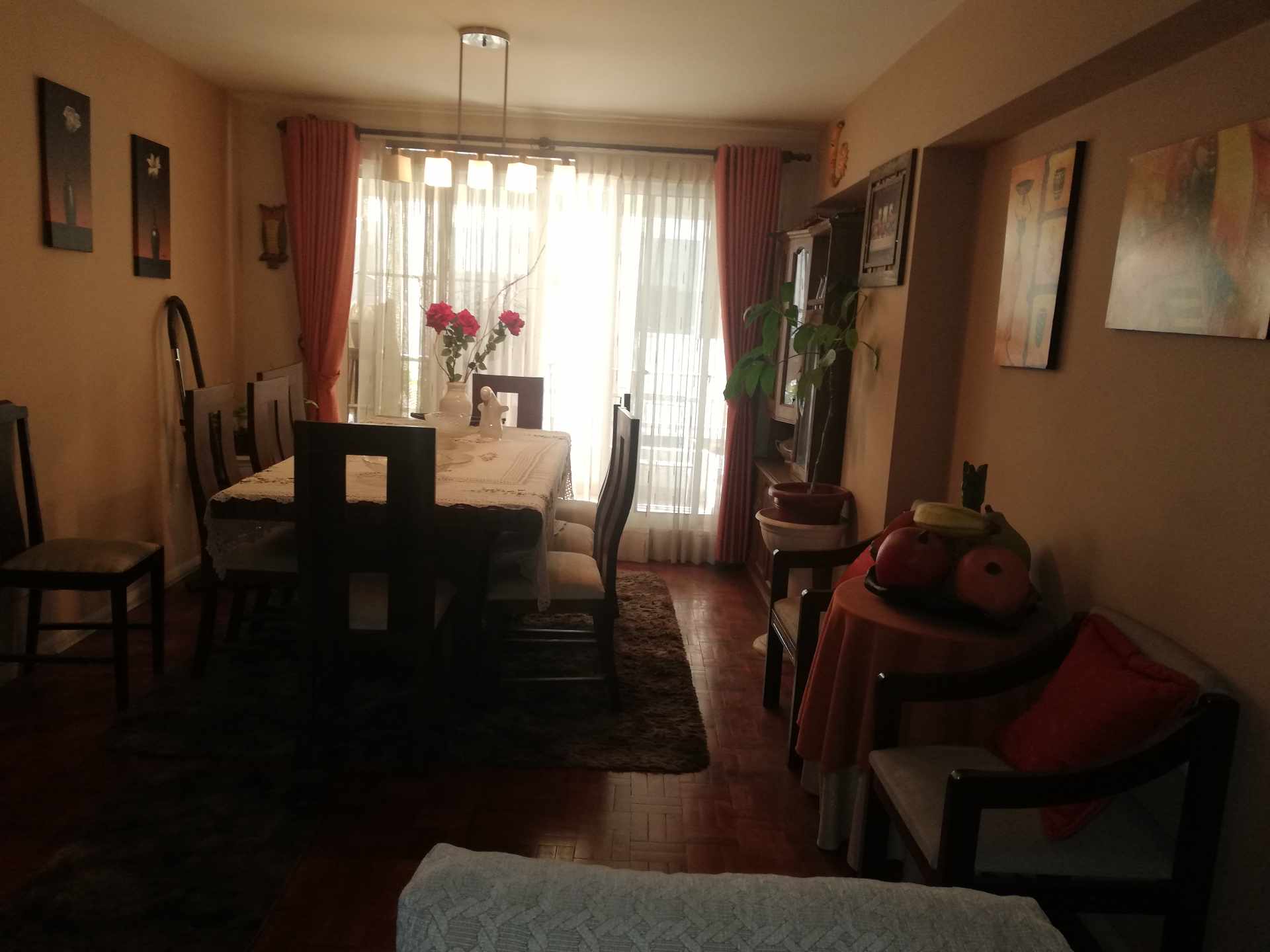 Departamento en Aranjuez en Cochabamba 3 dormitorios 3 baños 2 parqueos Foto 3