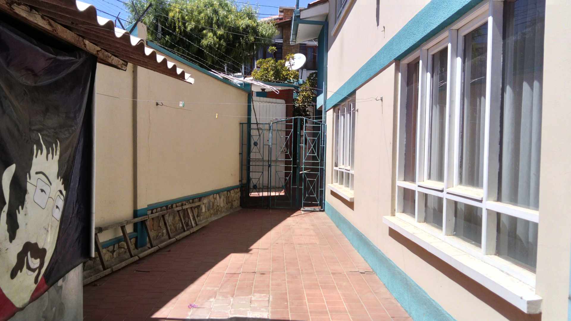 Casa en Calacoto en La Paz 3 dormitorios 4 baños 5 parqueos Foto 8