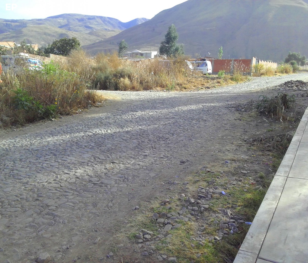 Terreno en Tiquipaya en Cochabamba    Foto 5