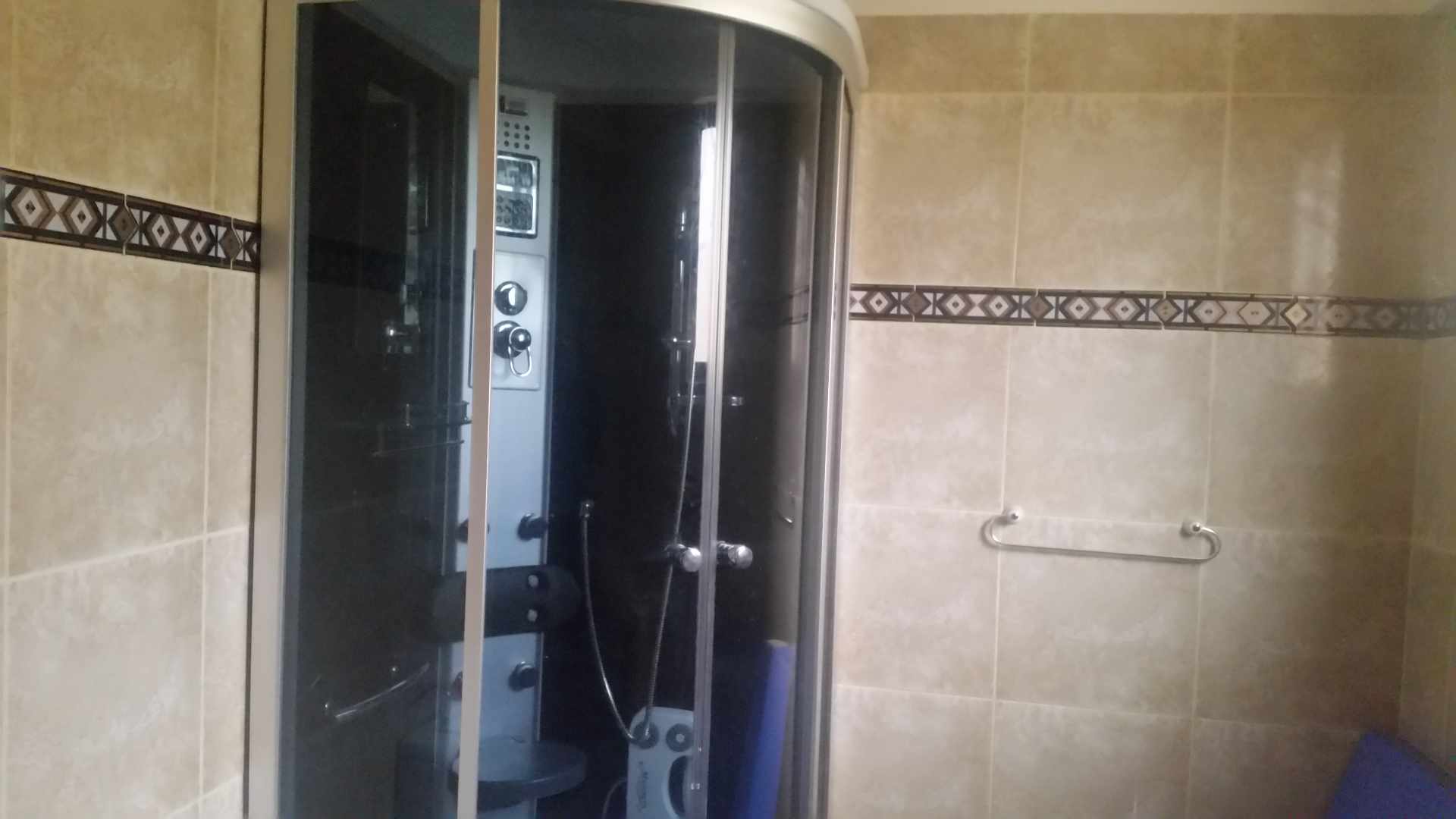 Casa Condomio real cota cota calle 34b Foto 7