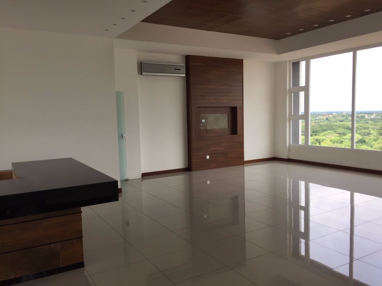 Departamento en VentaEdificio Puerto Madero, Calle los Claveles al lado de Sirari Suites zona de Equipetrol Foto 5