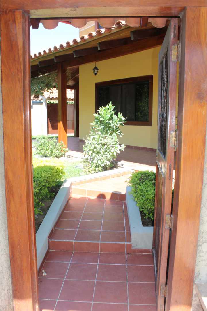 Casa en VentaRadial 10 3er anillo externo Calle A
Polanco, Santa Cruz de la Sierra Foto 5