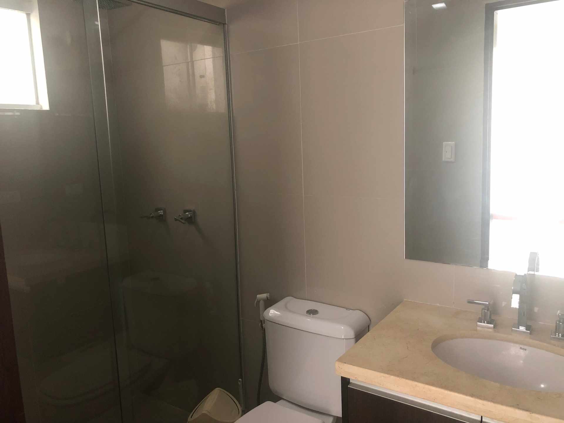 Departamento en Sirari en Santa Cruz de la Sierra 1 dormitorios 1 baños 1 parqueos Foto 12