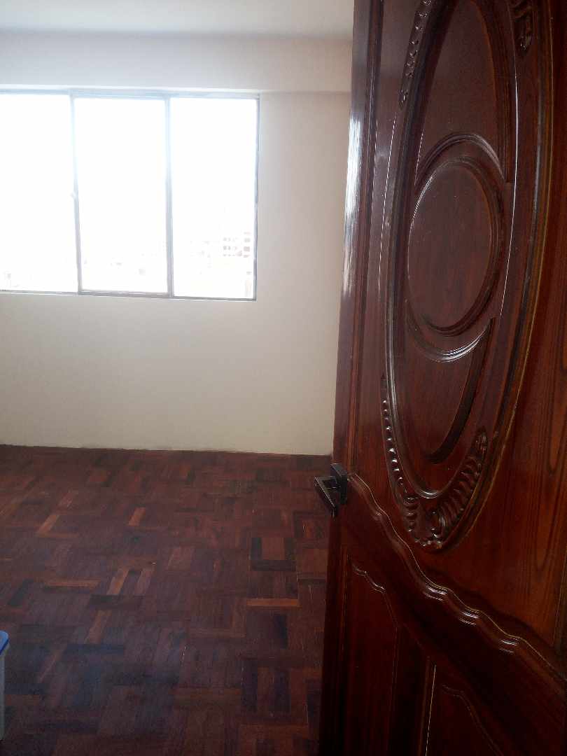 Departamento en Villa Fatima en La Paz 3 dormitorios 1 baños  Foto 3