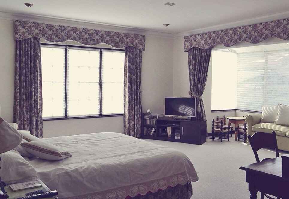 Casa Calle 8 de Achumani Nr 120 al lado del restaurante Urus sobre la calle de la panadería Chez Tim, al lado del río frente al reten policial Foto 13