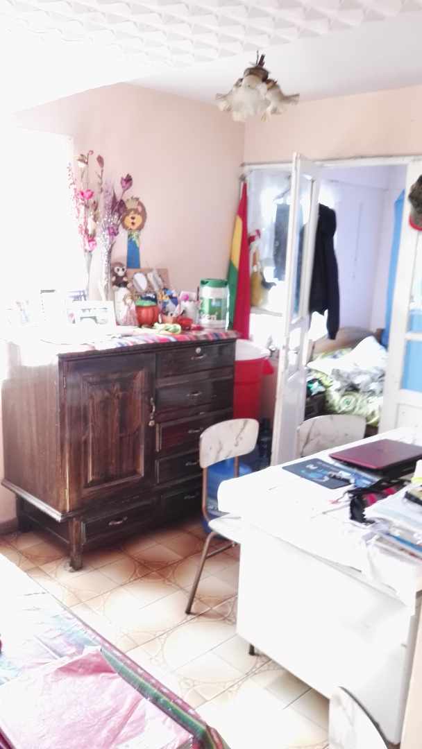 Casa en Tupuraya en Cochabamba 4 dormitorios 3 baños 1 parqueos Foto 12