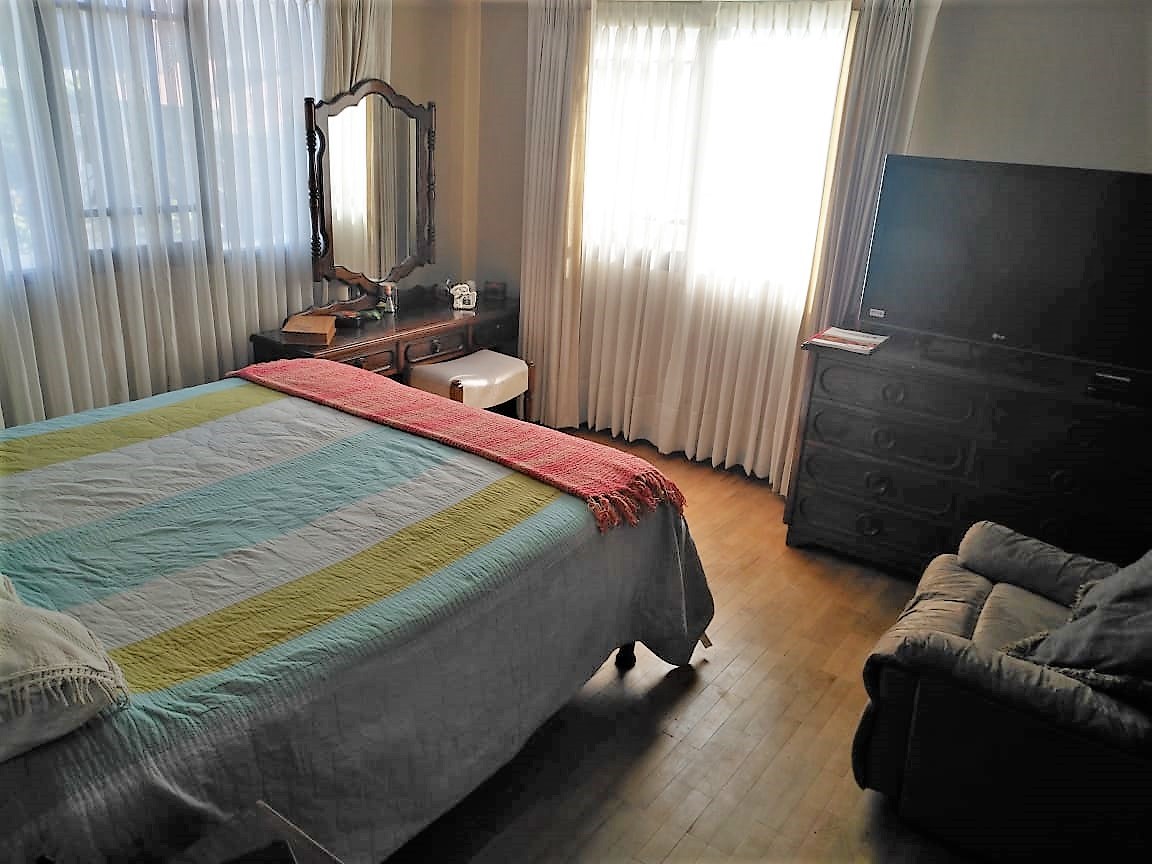 Casa en Mallasa en La Paz 4 dormitorios 3 baños 2 parqueos Foto 8