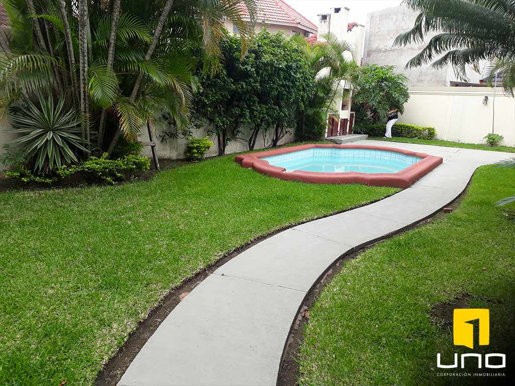 En Alquiler a $us 700 Foto 19