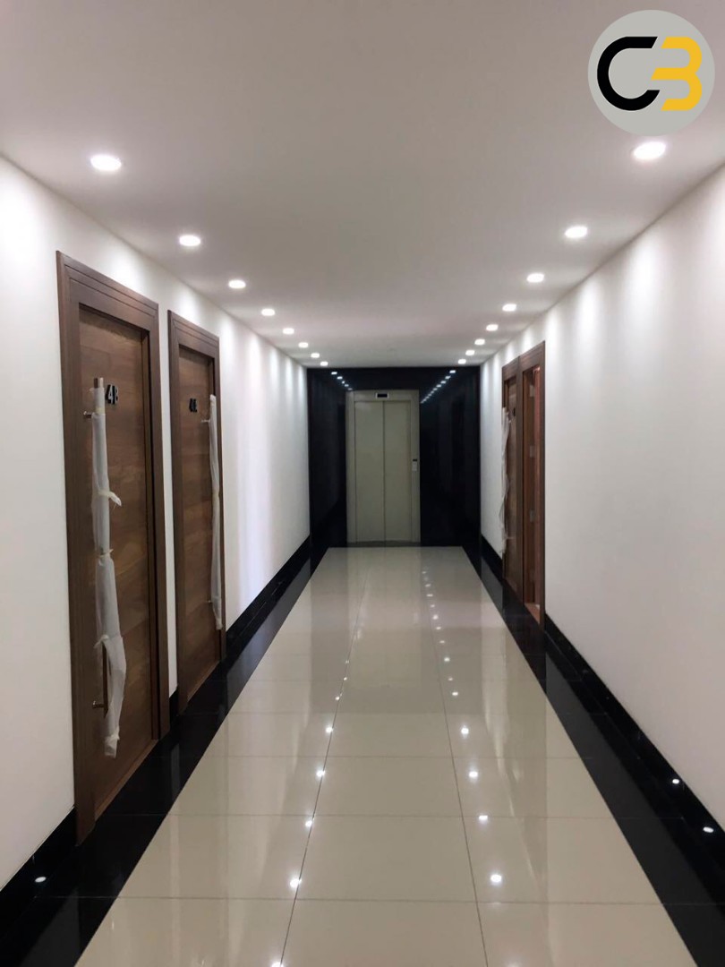 En Alquiler a $us 750 Foto 2