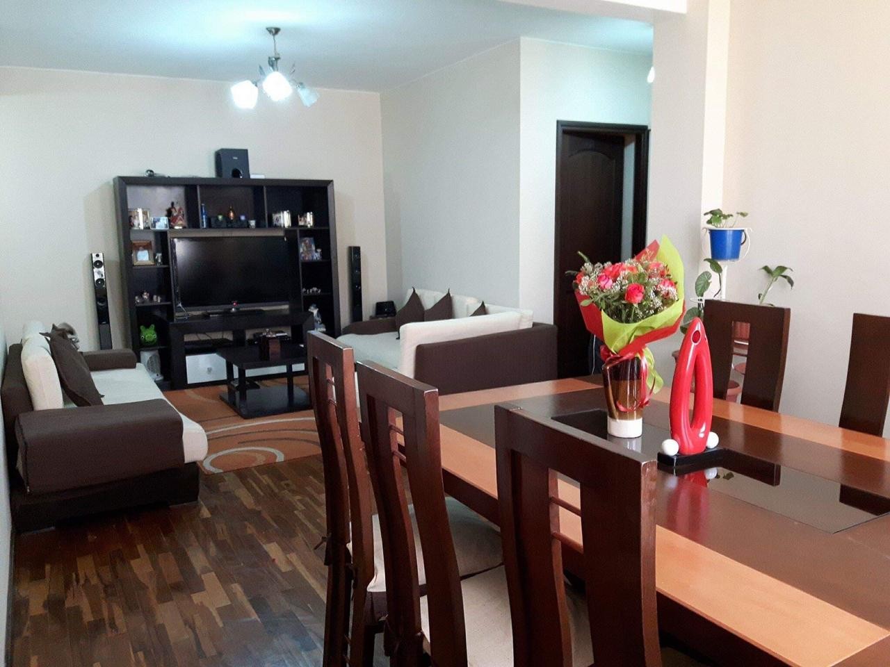 Departamento CALACOTO 25, frente a Mercado y Hospital LOS PINOS Foto 7