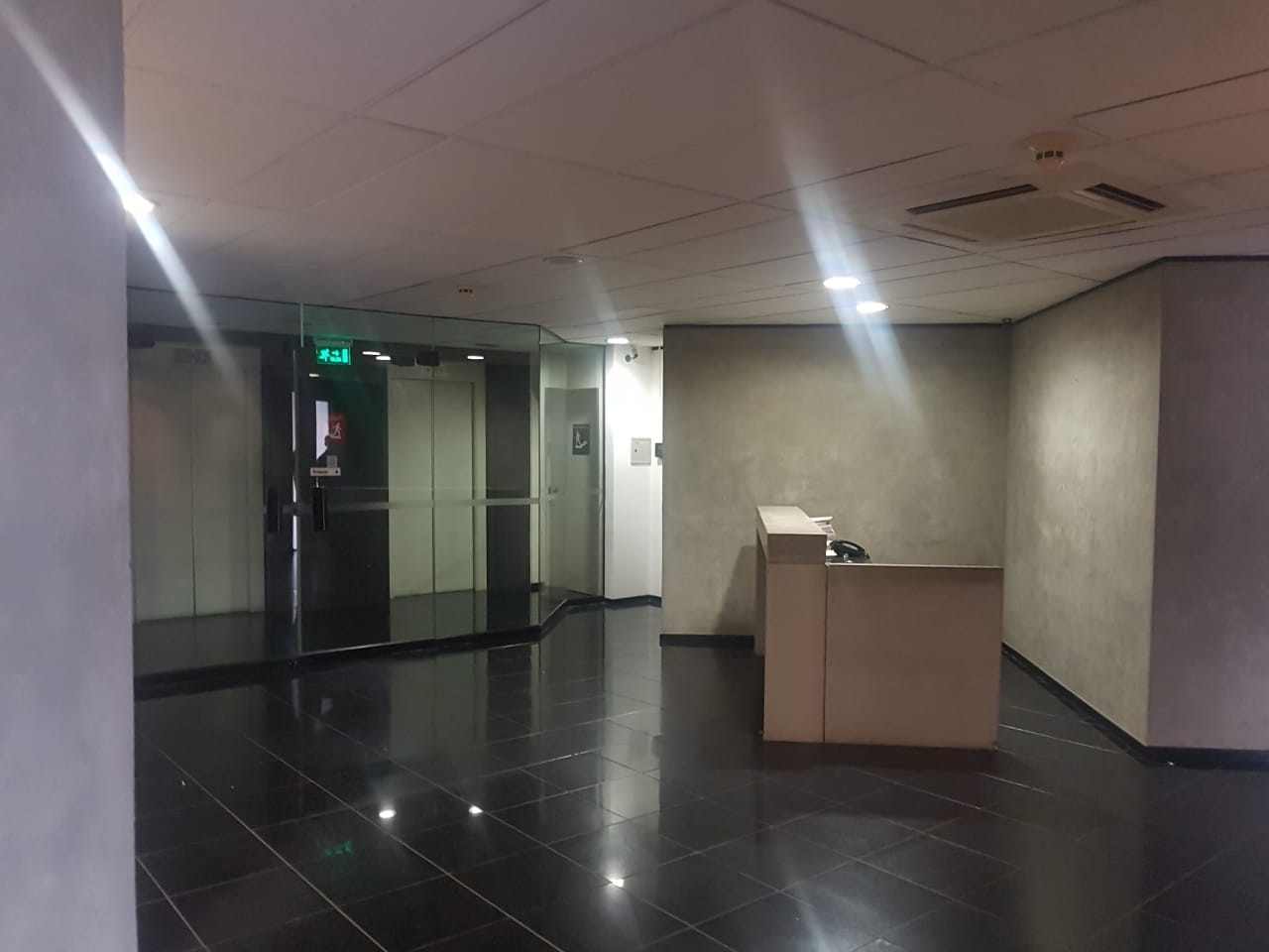Oficina Gran oficina de lujo Torre Empresarial CAINCO   Foto 2