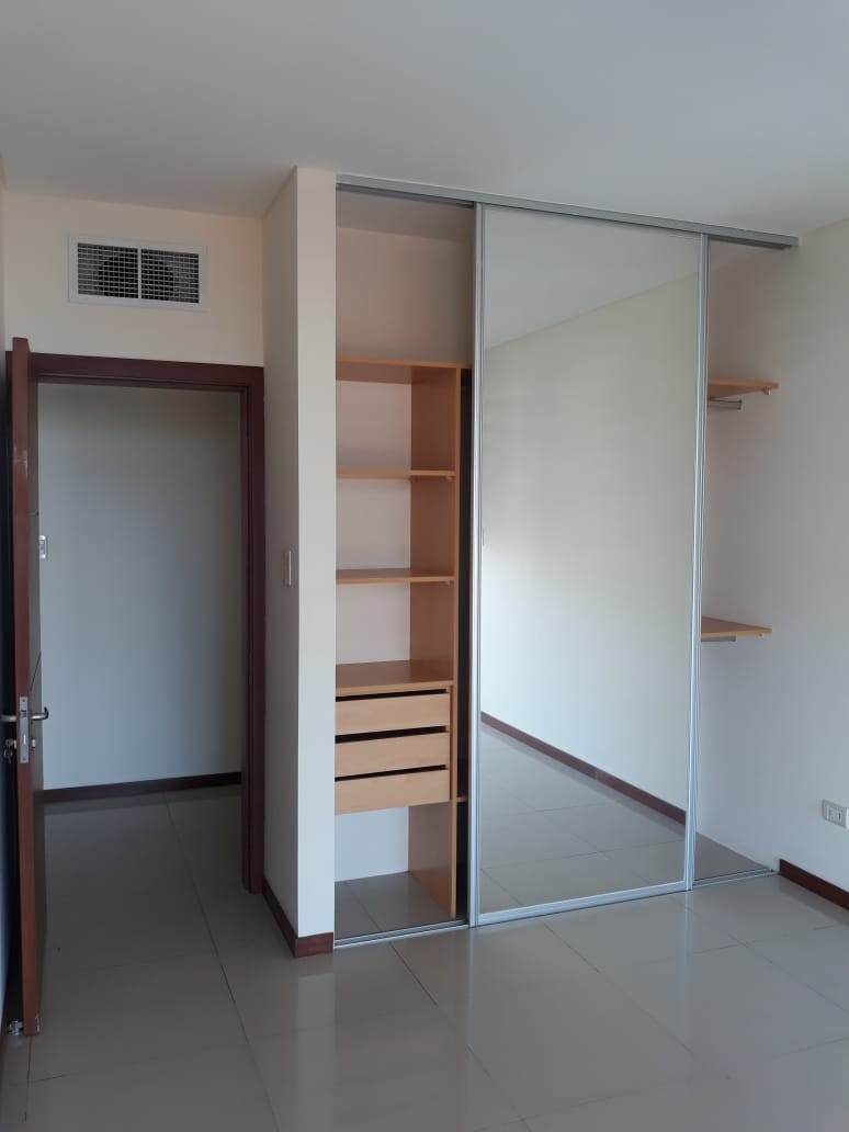 Departamento en AlquilerCONDOMINIO EQUIPETROL 2 en Canal Isuto entre 2do. y 3er. anillo 3 dormitorios 3 baños 2 parqueos Foto 20