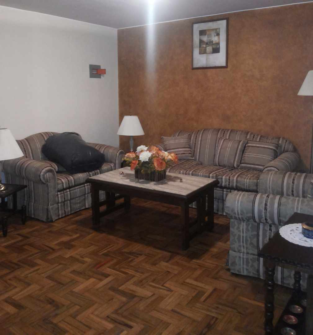 Departamento en Sopocachi en La Paz 3 dormitorios 1 baños 1 parqueos Foto 4