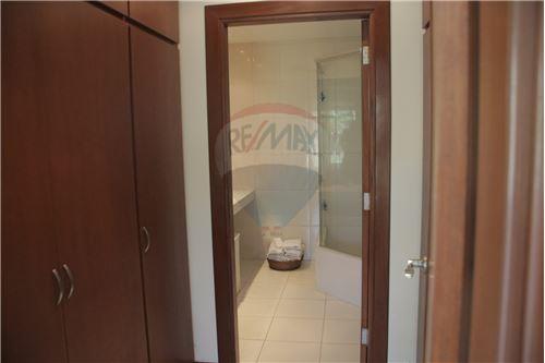 Casa en VentaLA CASONA VIRGEN DE COTOCA  5 baños 1 parqueos Foto 15