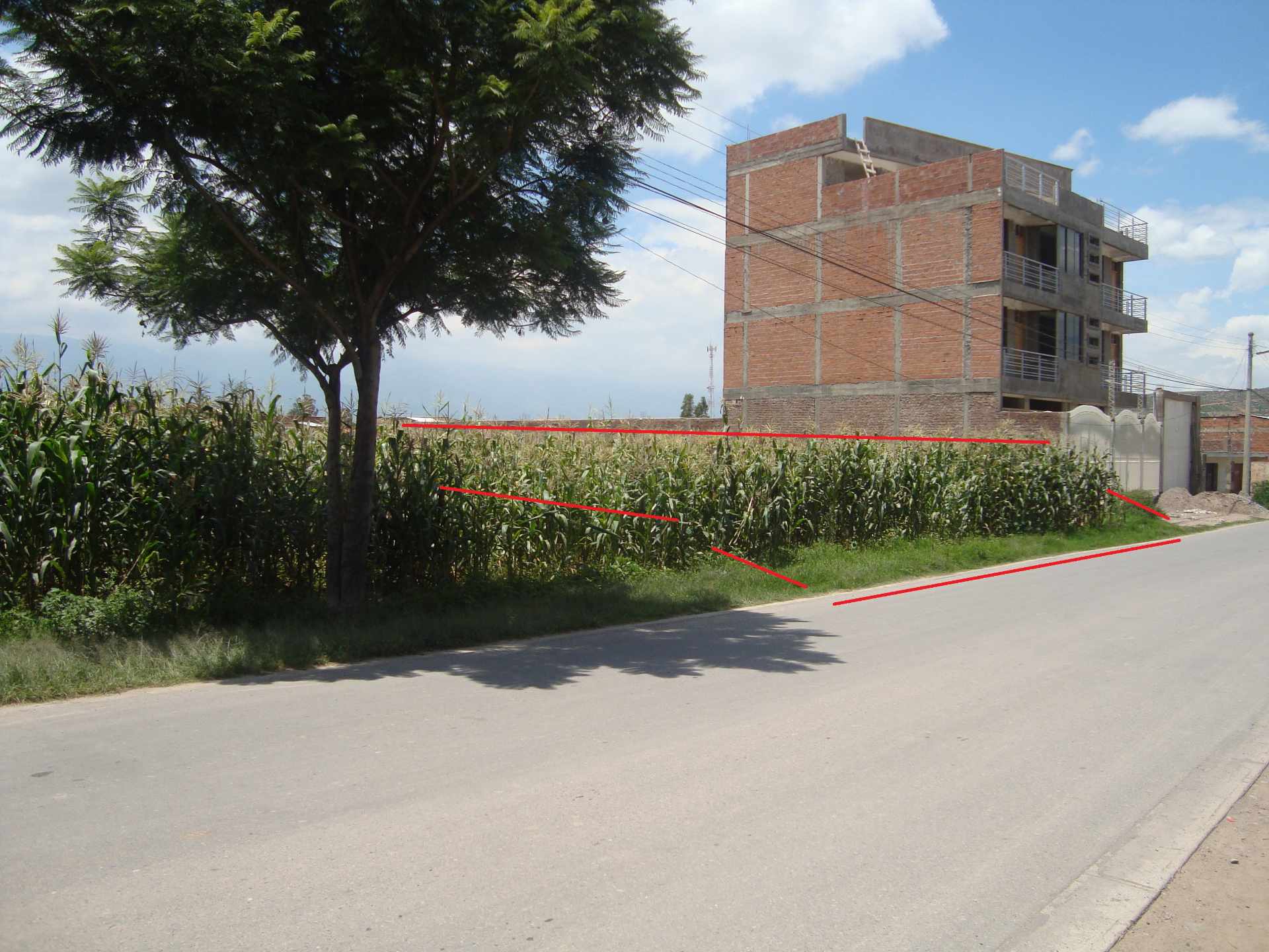 Terreno MALLCO RANCHO ZONA WAÑACAHUA  Foto 3