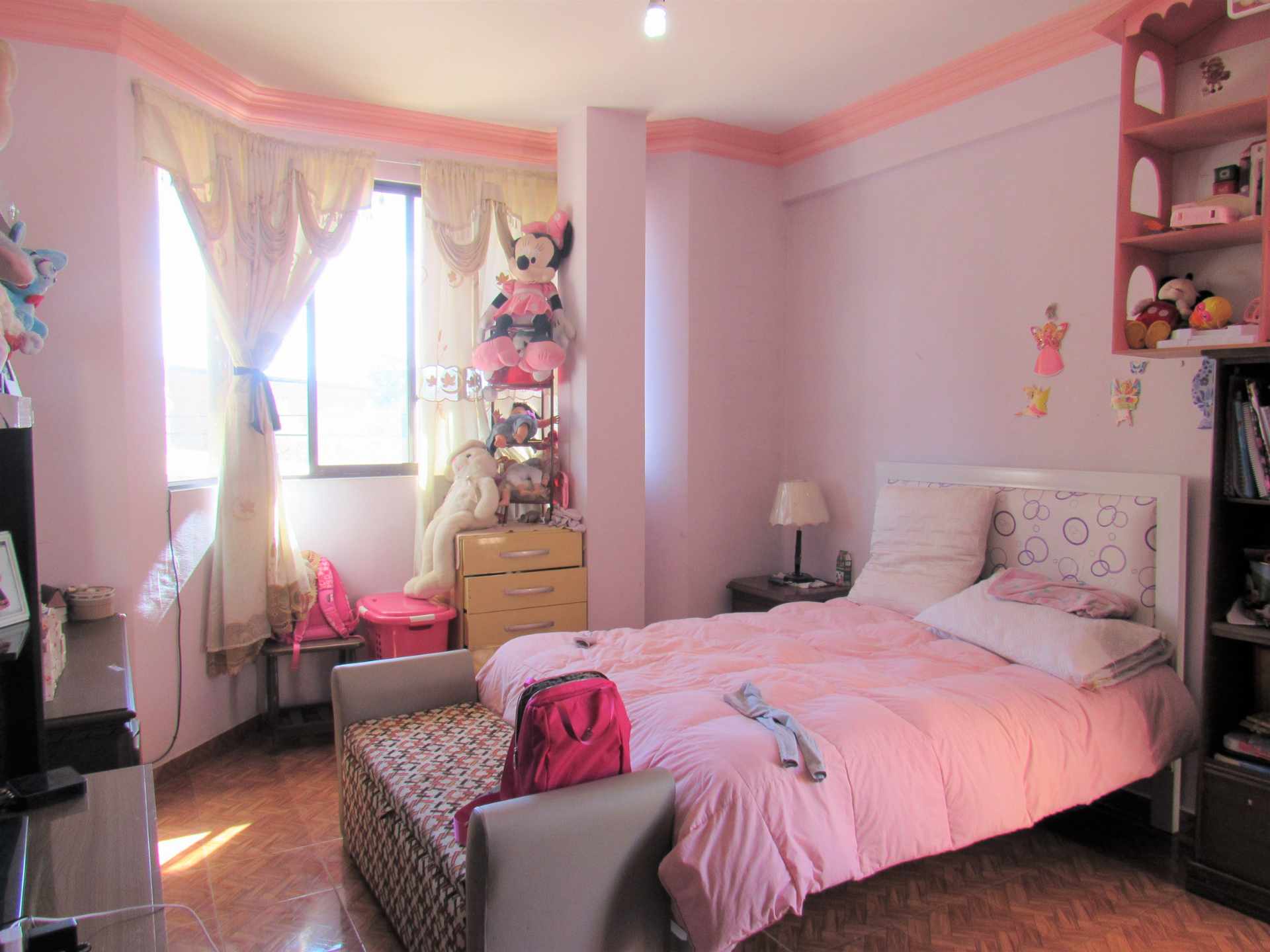Casa en Colcapirhua en Cochabamba 10 dormitorios 5 baños 4 parqueos Foto 6