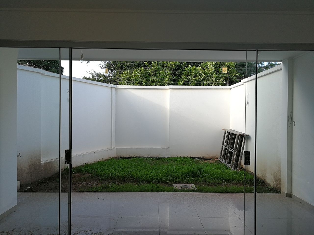 Casa en Entre 7mo y 8vo anillo Norte en Santa Cruz de la Sierra 3 dormitorios 3 baños 2 parqueos Foto 12