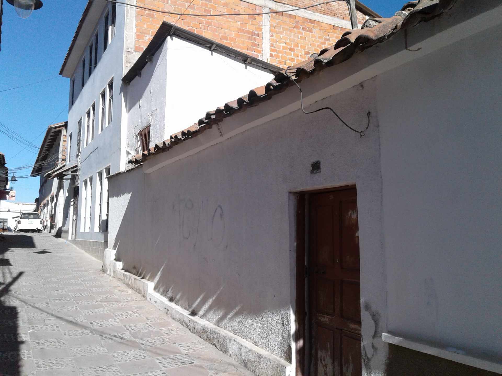 Casa Calle Koritambo (entre calle Urcullo y Camargo) Foto 4