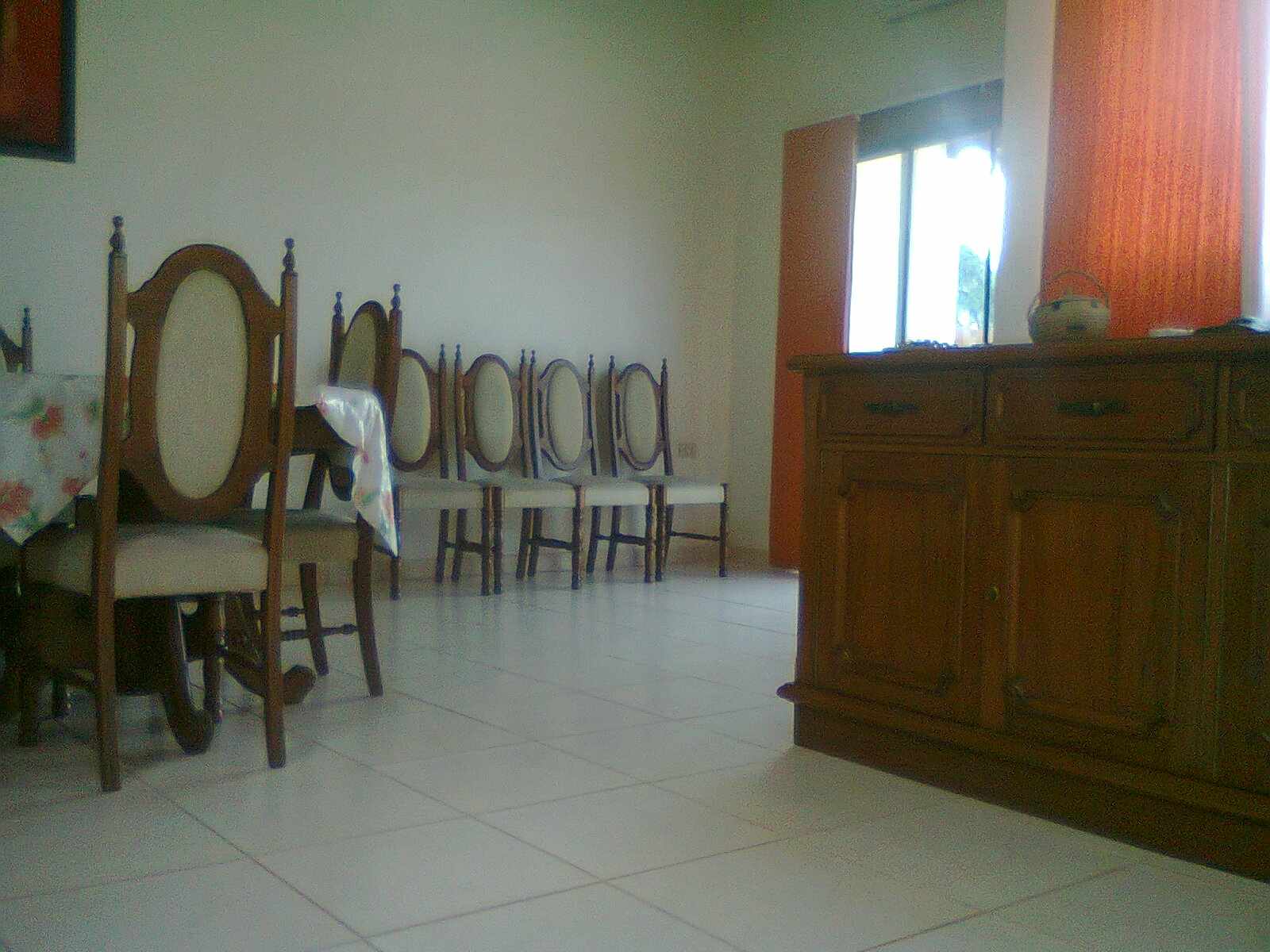 Casa en Pampa de la isla en Santa Cruz de la Sierra 4 dormitorios 3 baños 2 parqueos Foto 6