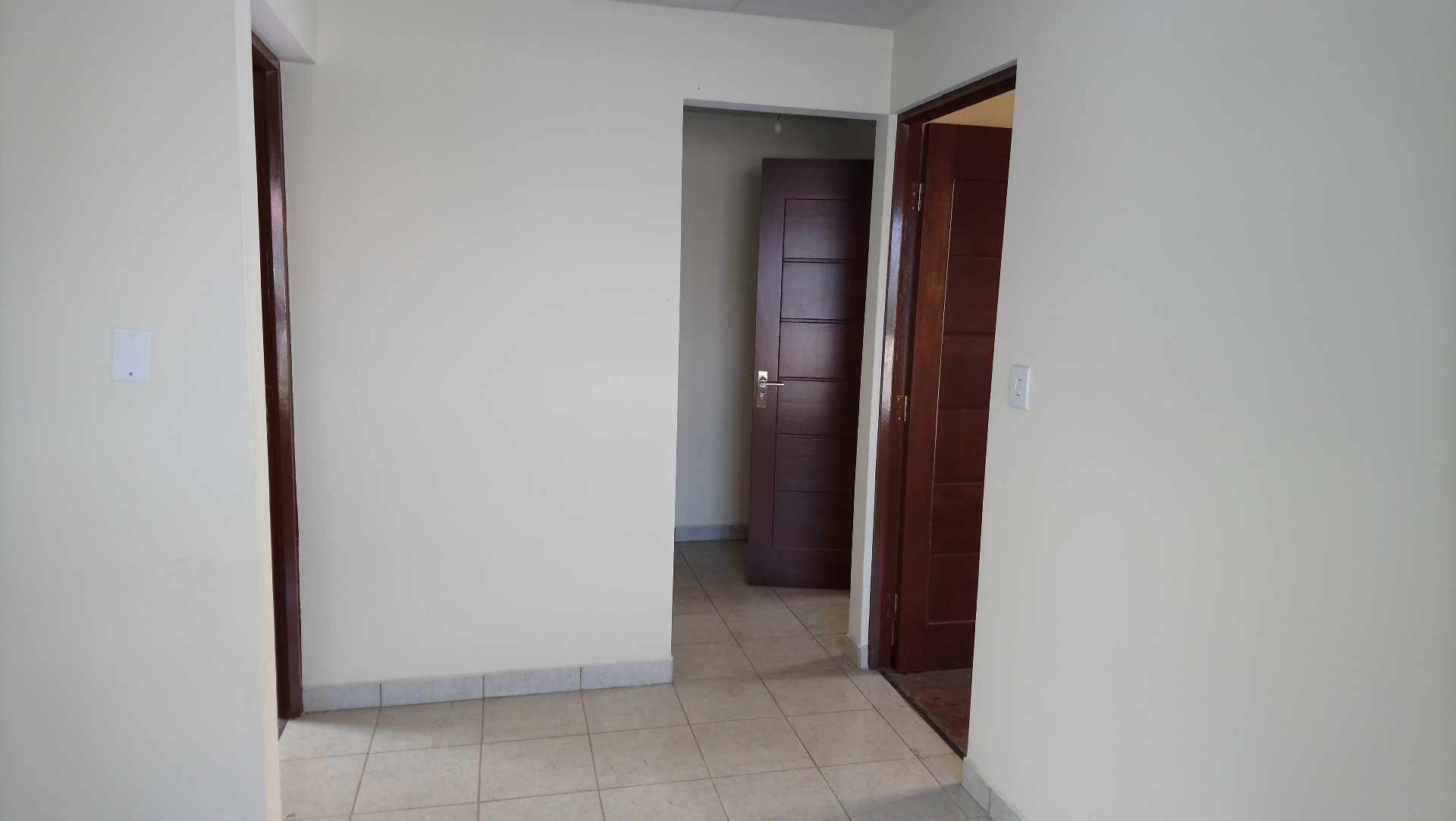 Casa en Coña Coña en Cochabamba 3 dormitorios 4 baños 1 parqueos Foto 4