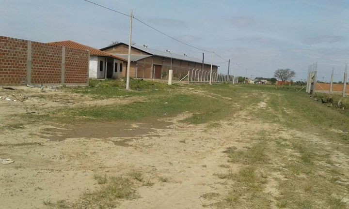 Terreno en Entre 8vo y 9no anillo Sur en Santa Cruz de la Sierra    Foto 2