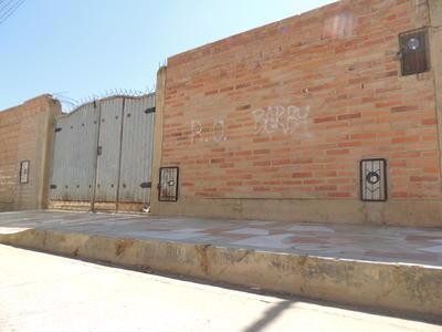 Casa en VentaPLAZA PRINCIPAL DE SACABA-COCHABAMBA 3 dormitorios 1 baños 5 parqueos Foto 1