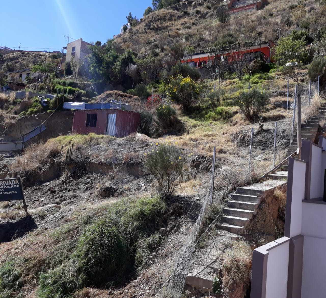 Terreno en Irpavi en La Paz    Foto 3