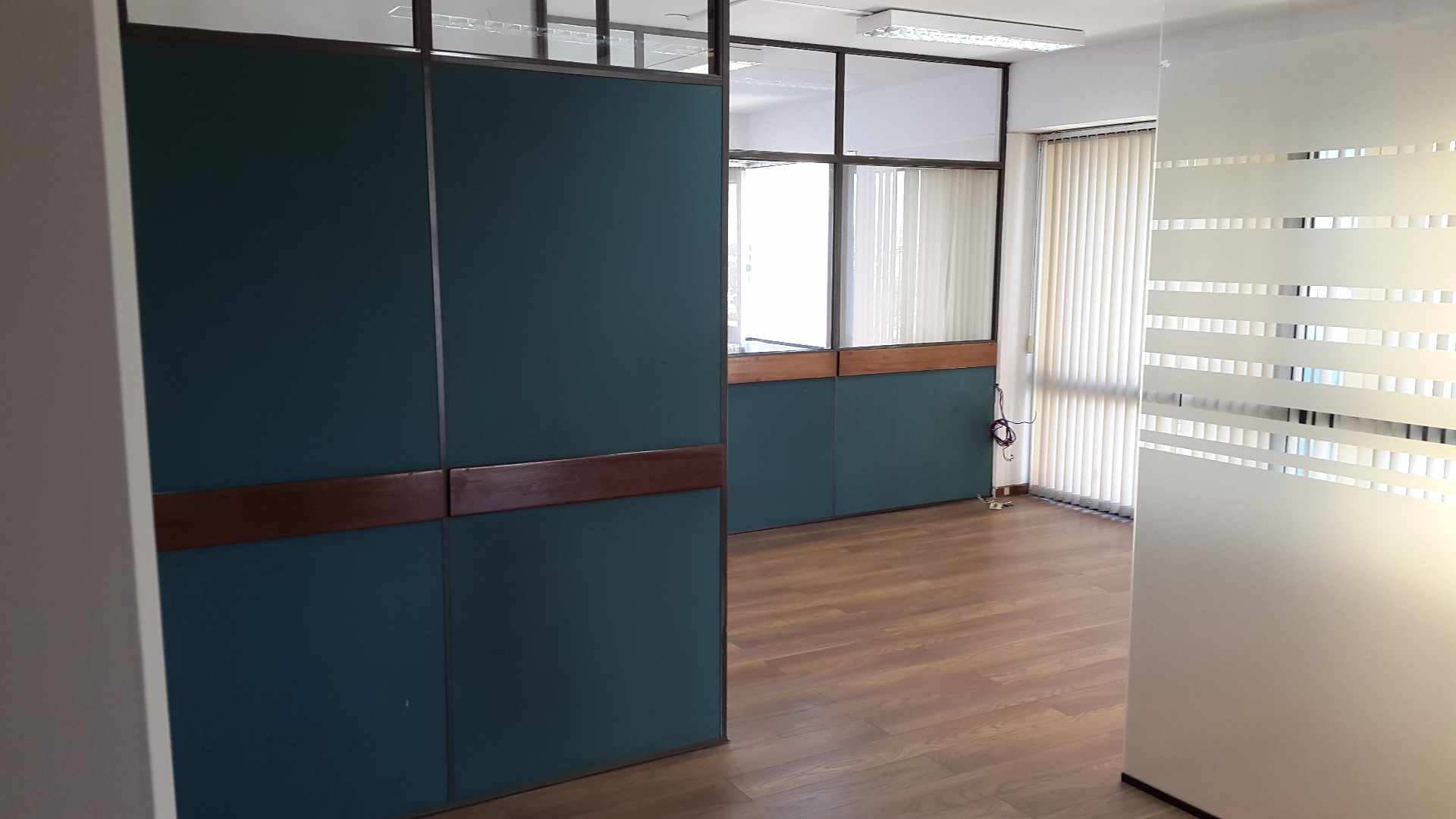 Oficina en San Jorge en La Paz 4 dormitorios 2 baños  Foto 6