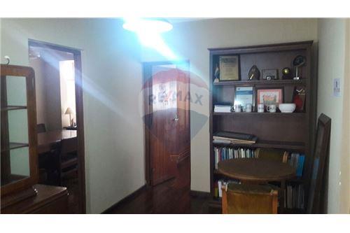 Departamento en El Molino en Tarija 4 dormitorios 2 baños  Foto 23