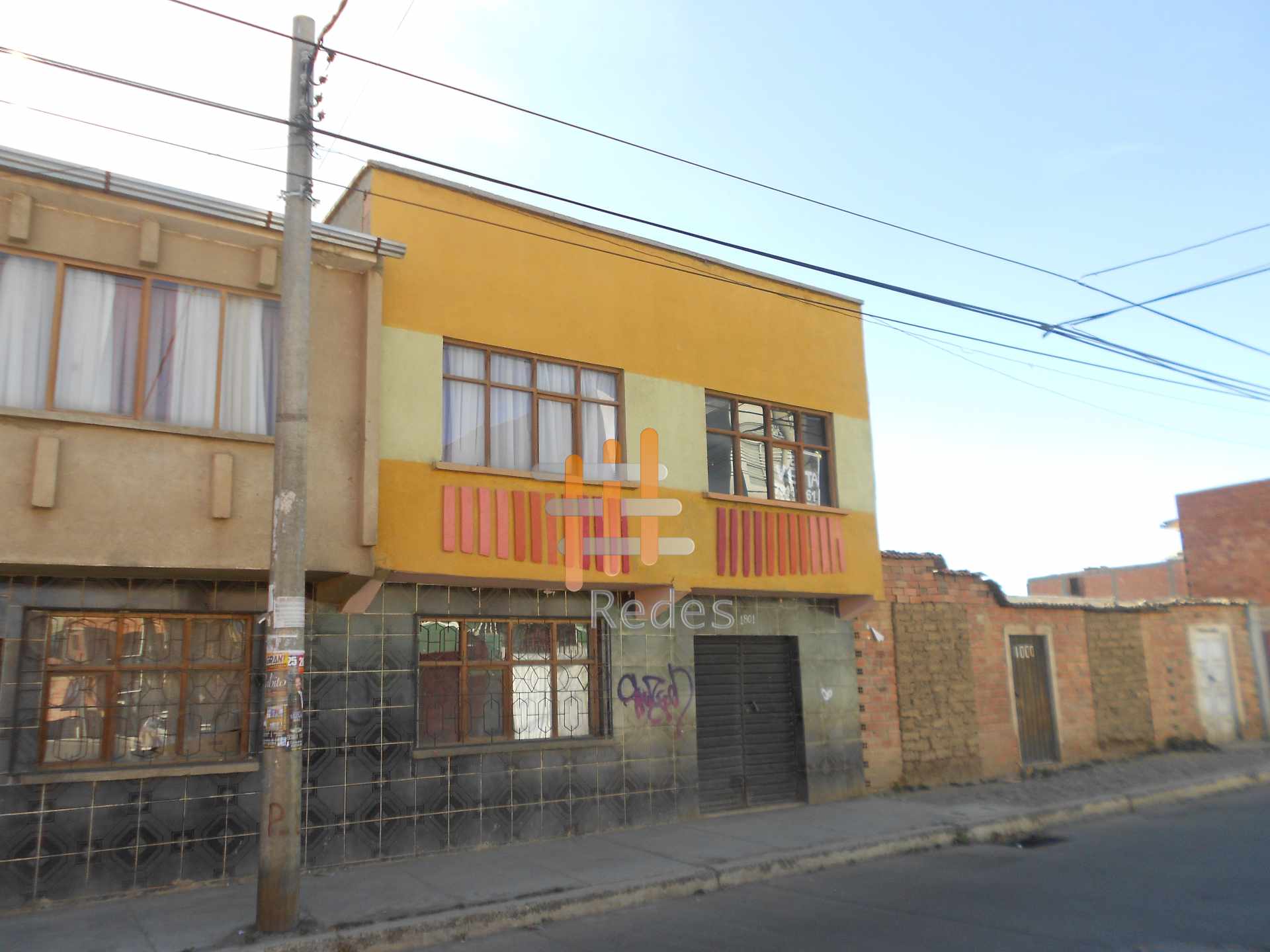 Casa en Ciudad Satélite en El Alto 5 dormitorios 6 baños 4 parqueos Foto 3
