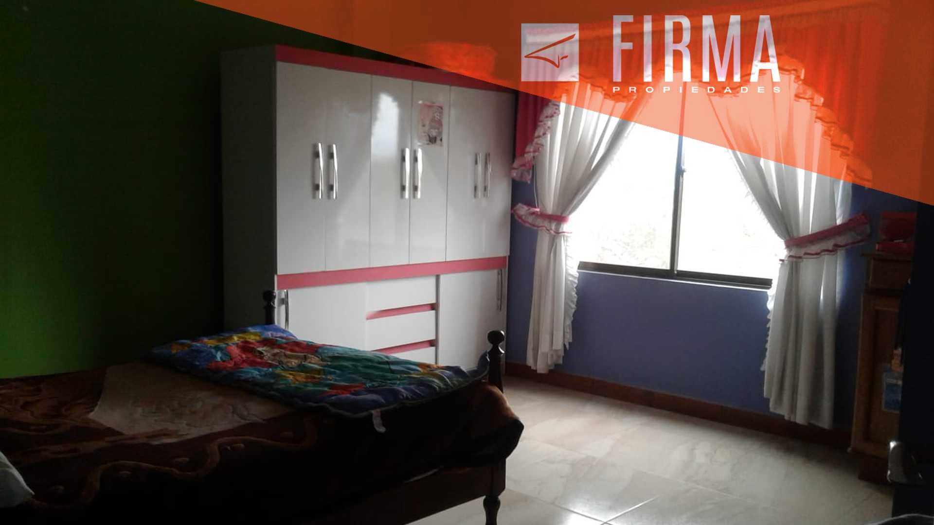 Casa en San Marcos en Tarija 4 dormitorios 4 baños 3 parqueos Foto 4