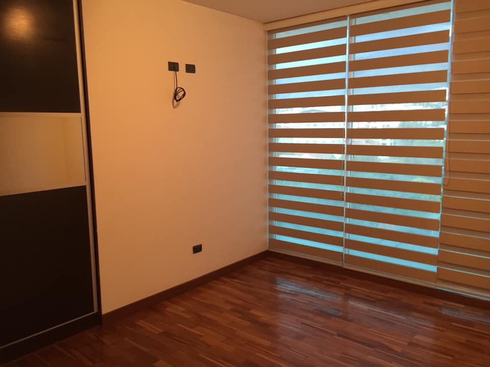 Departamento en AlquilerAv. America, esquina Villarroel. Edificio Portal Foto 11