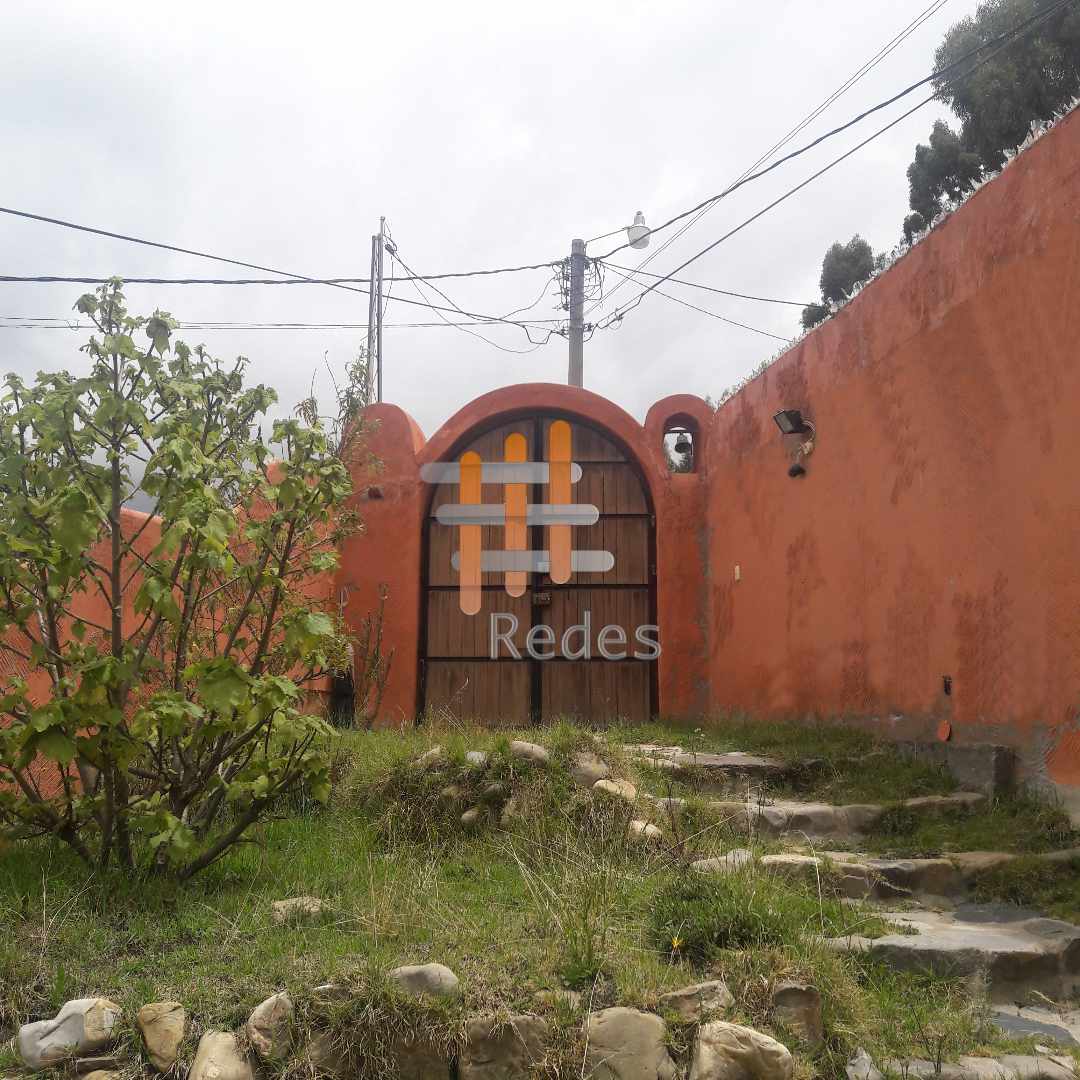 Casa en VentaCASA EN VENTA: ACHUMANI ROSALES TIPO MEXICANA 4 dormitorios 4 baños 2 parqueos Foto 14