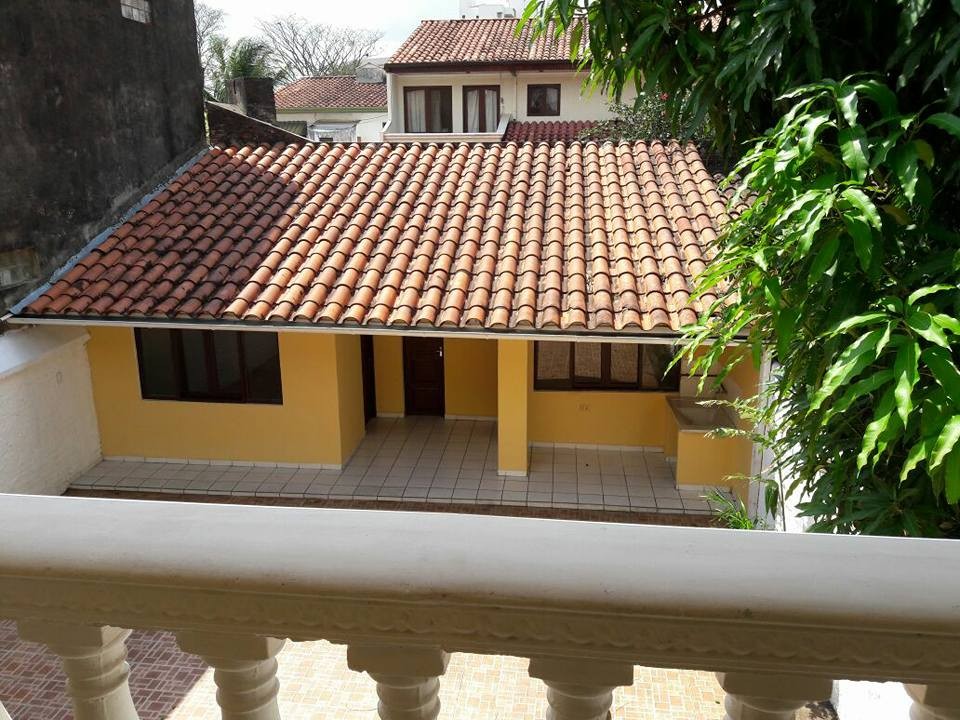 Casa en AlquilerZona plazuela balcutt 5 dormitorios 3 baños 2 parqueos Foto 2
