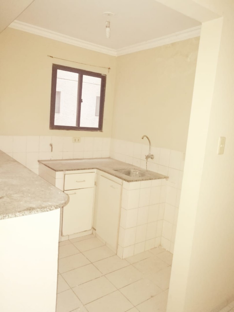 En Alquiler a $us 200 Foto 7