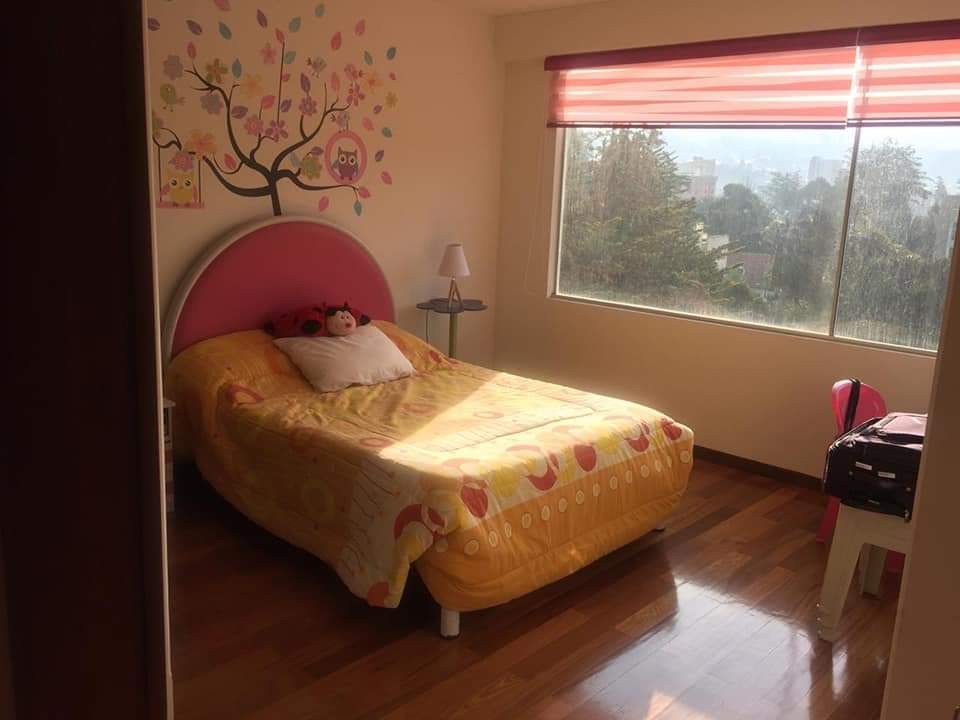 Departamento en Obrajes en La Paz 2 dormitorios 2 baños 1 parqueos Foto 3