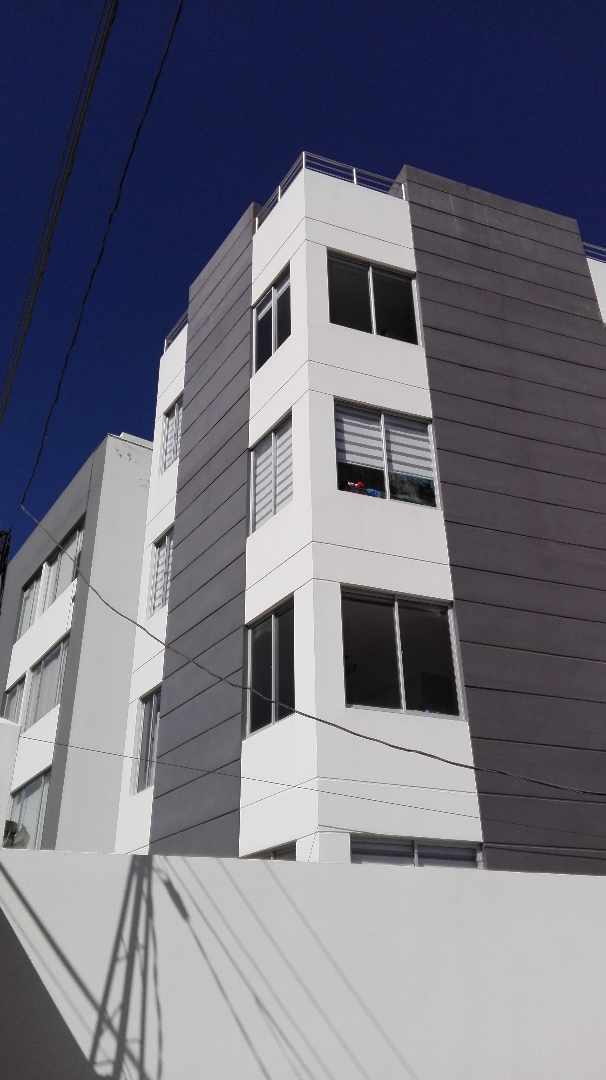 Departamento Urbanización LOS PINOS NORTE
(Ingreso por la calle 25 de Calacoto) Foto 3