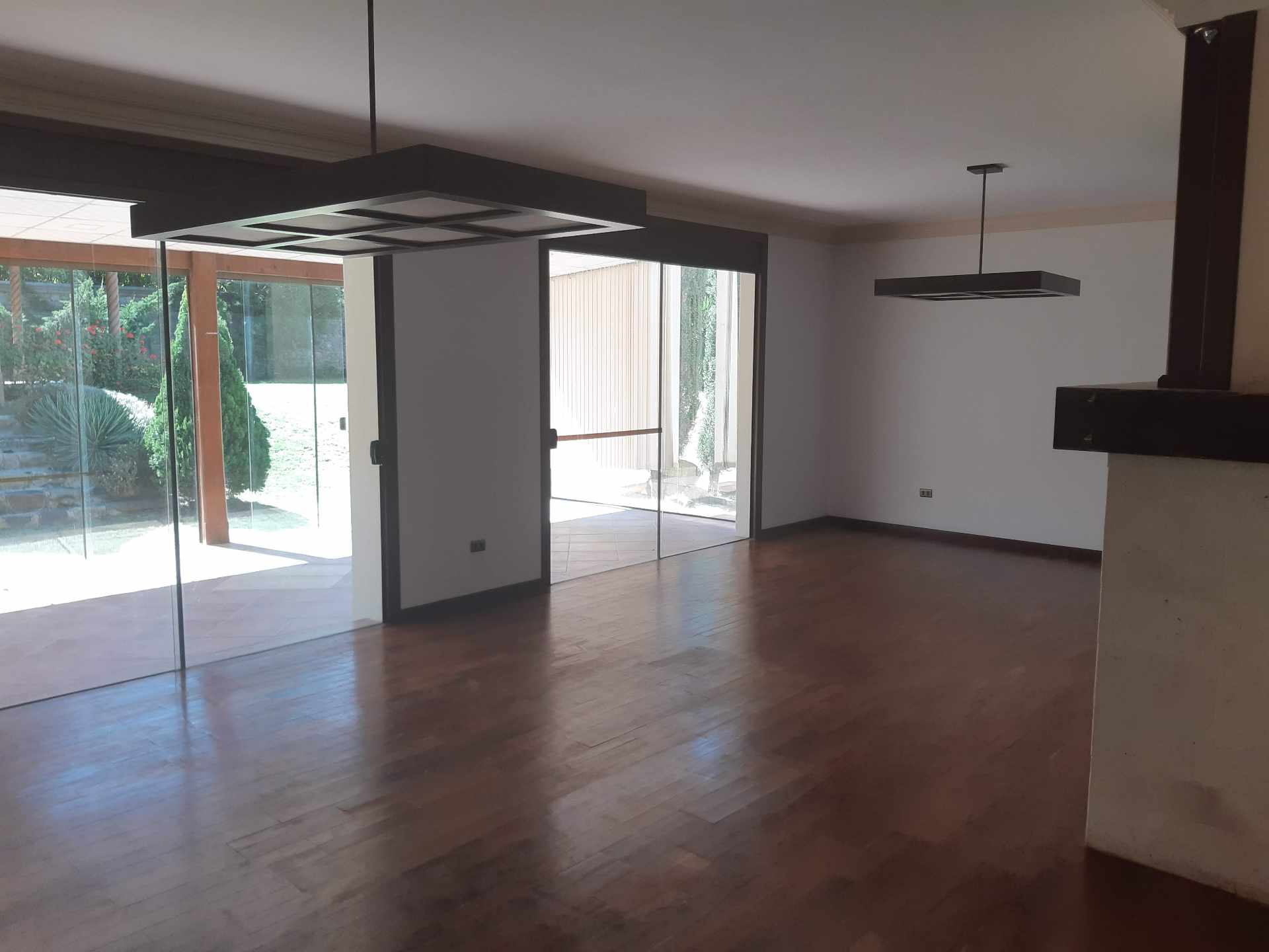 Casa en Villa Taquiña en Cochabamba 5 dormitorios 5 baños 3 parqueos Foto 55