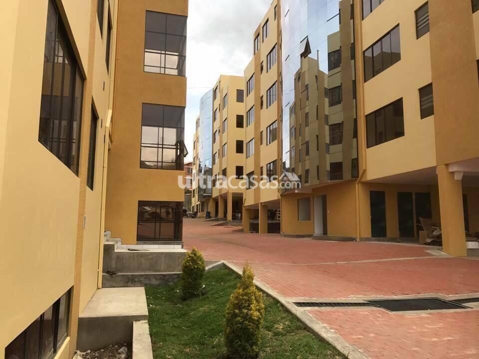 Departamento en VentaCONDOMINIO BUGAMBILIAS Foto 2