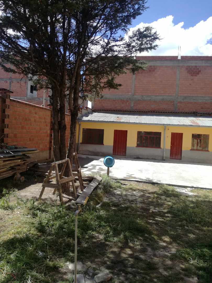Casa en Villa Bolívar en El Alto 4 dormitorios 1 baños 2 parqueos Foto 2