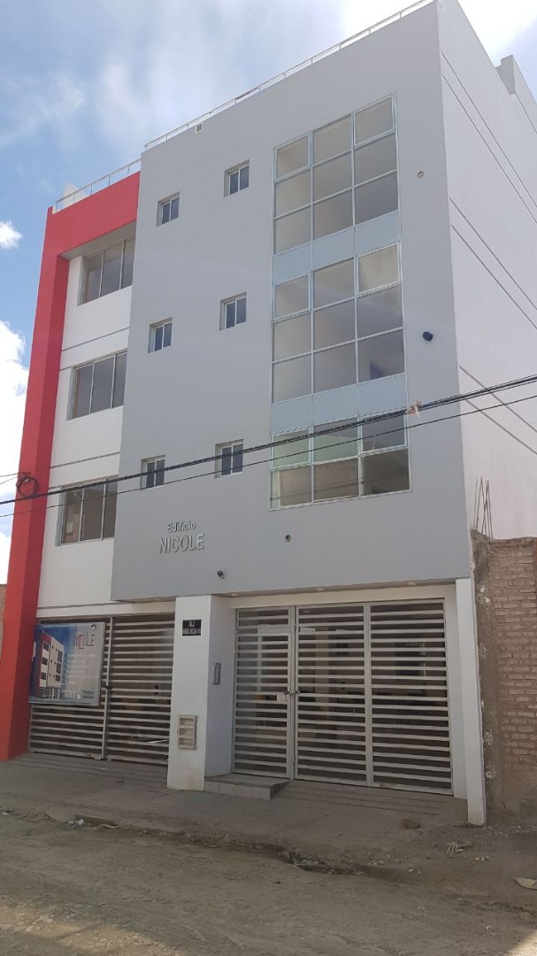 Departamento en VentaUrbanización 1ro de Mayo, calle Manuel Molina N 18 entre Condarco y Bustamante Foto 1